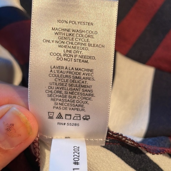 Express‎ Asymmetrical Top - Picture 8 of 8